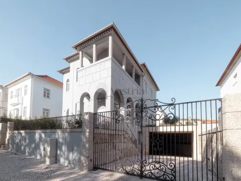 Apartamento T4 de LUXO - Rua dos Combatentes da Grande Guerra - Guimarães