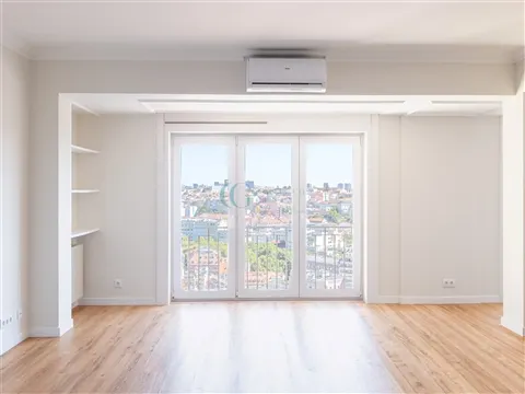 Apartamento T4