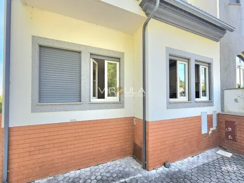 Apartamento T5 todo Equipado - Boidobra, Eixo TCT