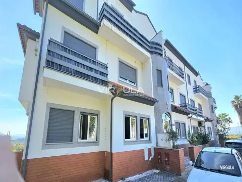 Apartamento T5 todo Equipado - Boidobra, Eixo TCT