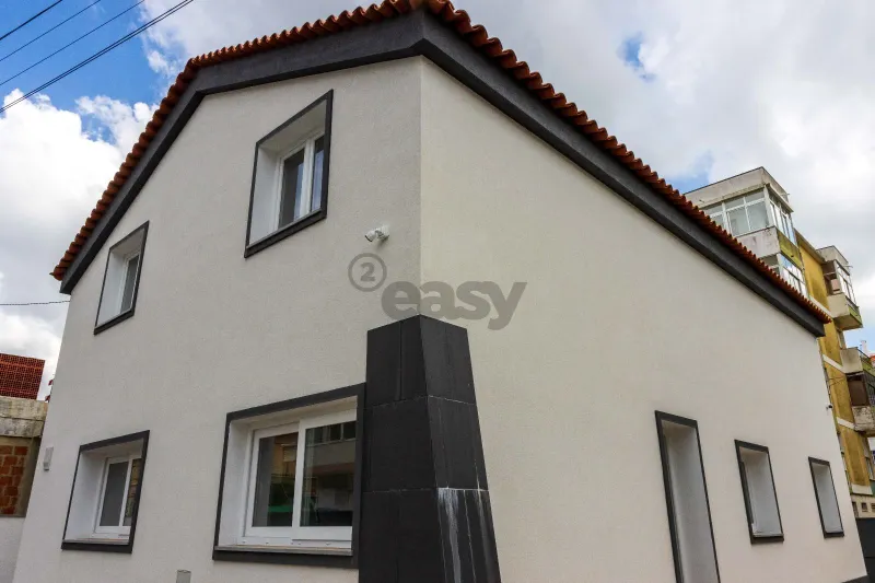 New detached house T4 in Agualva Cacém