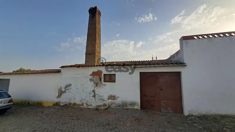 MORADIA T4 + 1 NA VIDIGUEIRA PARA VENDA