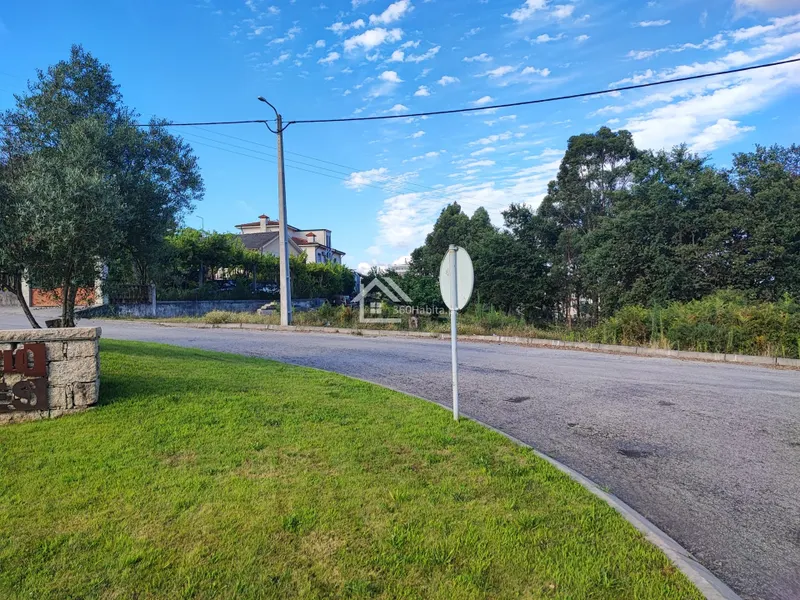 Terreno urbano a Silvares