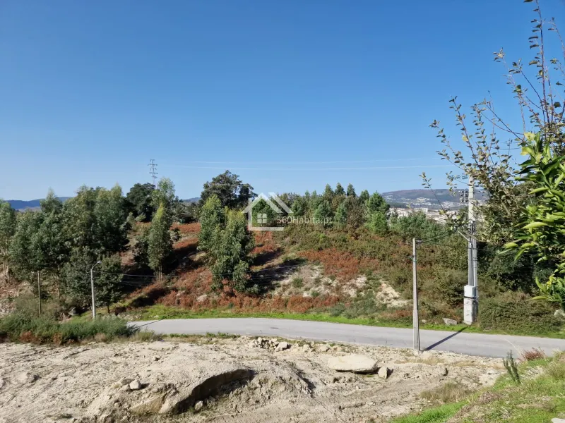 Lote de Terreno em Fafe