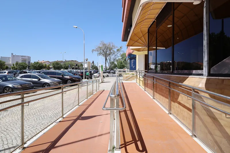 T3 - Renovado - Torres das Palmeiras - Oeiras