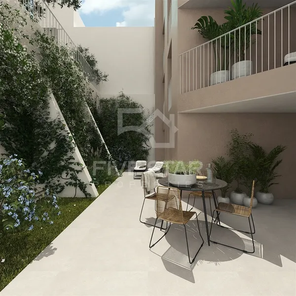 Plot in Graça - Approved Project - Condominium of 7 units