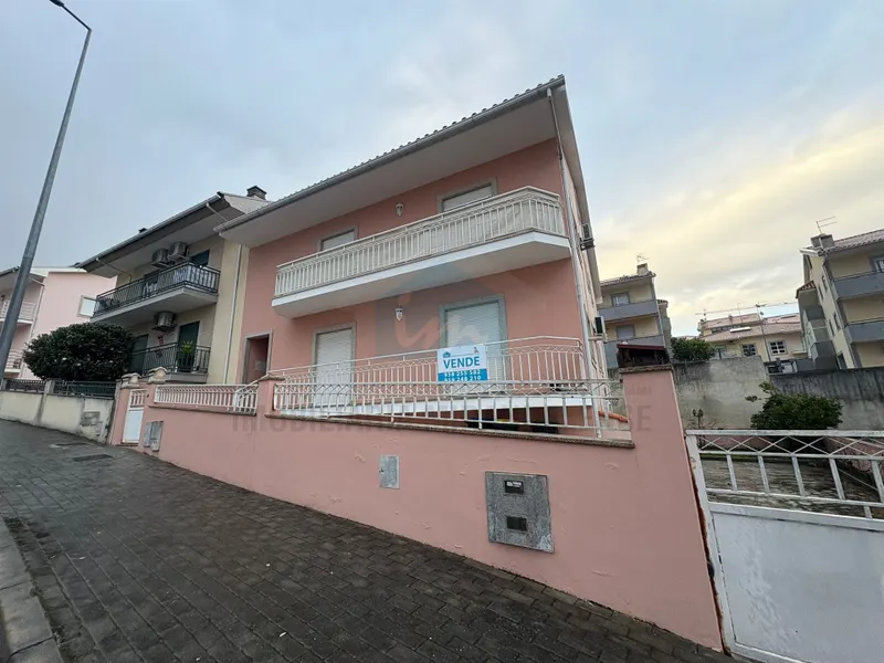 Appartamento in Villino 4 Vani