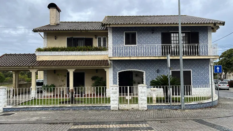 Apartamiento Vivienda T5+1