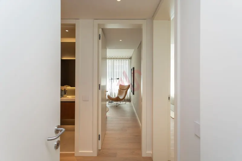 NEW 2 bedroom apartment from €915,000 in the Prata Riverside Village Development