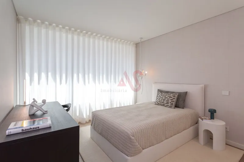 NEW 2 bedroom apartment from €915,000 in the Prata Riverside Village Development