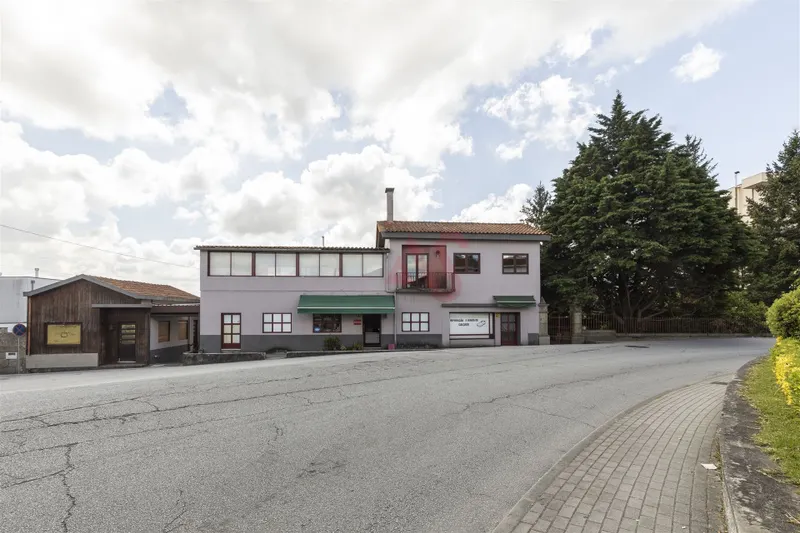 Charmante Villa mit 7 Schlafzimmern in der Gemeinde Bairro, Gemeinde Vila Nova de Famalicão