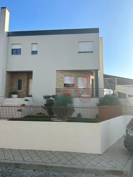 Villa de 4 chambres au centre du village de Lousada