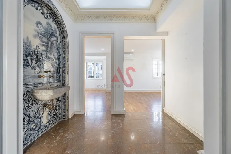 Villa de 4+1 dormitorios en el corazón de Guimarães