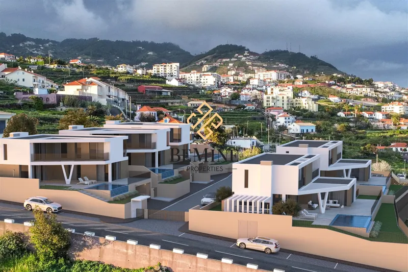 Serenity Villas / Caniço - Madeira Island