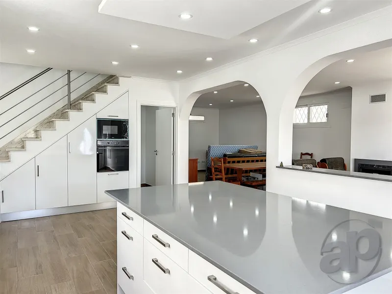 Villa indépendante de trois chambres à coucher à vendre à Altura