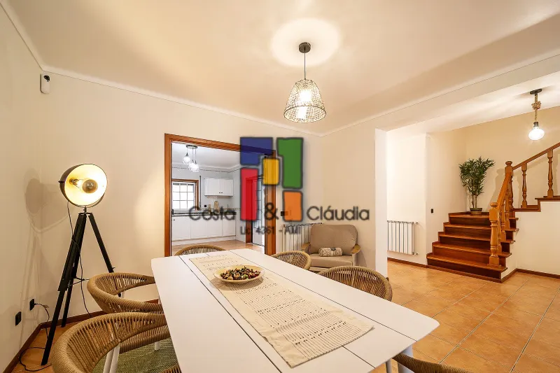 Semi-detached house T4