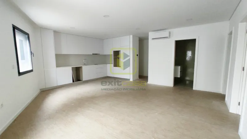 Apartamento T1+1 em Aveiro