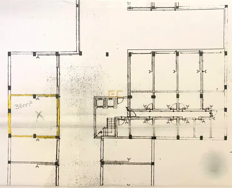 Garage in Alto do Forno!Garage à Alto do Forno!