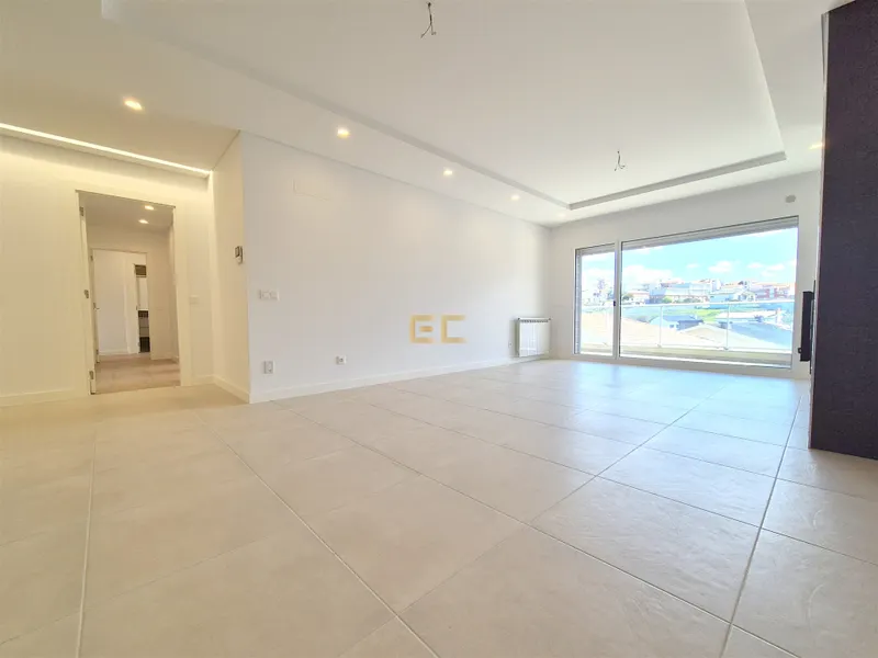 ¡Nuevo apartamento T3, con garaje, en Buarcos!