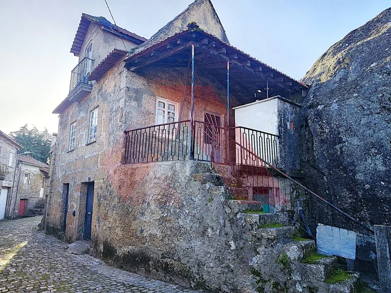 Moradia para Restaurar