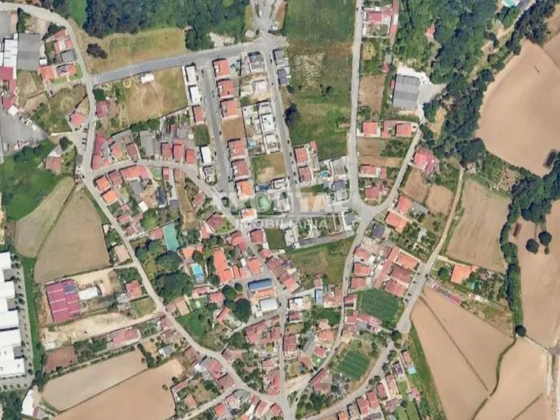 Lotes de Terreno no Castêlo da Maia