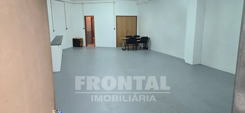Armazém para Arrendamento na Maia