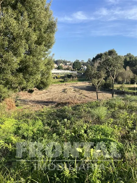 Terreno para Construção - 490 m2 | Vilar Do Paraíso, Vila Nova de Gaia