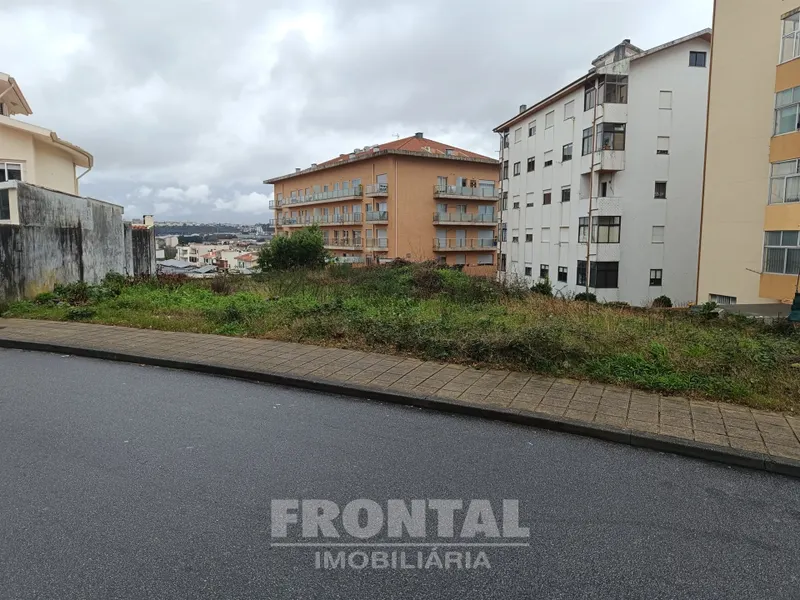 Terreno para Construção – 828 m² | Junto ao Metro Rio Tinto, Gondomar