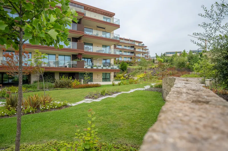 Apartamento T3 de Luxo na Quinta Marques Gomes | Golden Hour Real Estate