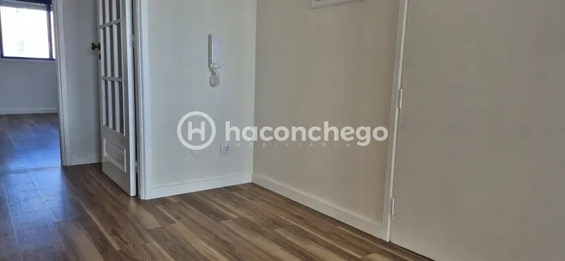 Apartamento T2 Com Garagem em Esposende