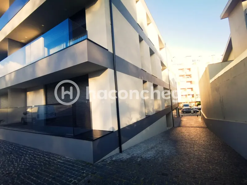 Apartamento T1 para arrendar em Barcelos com lugar de garagem