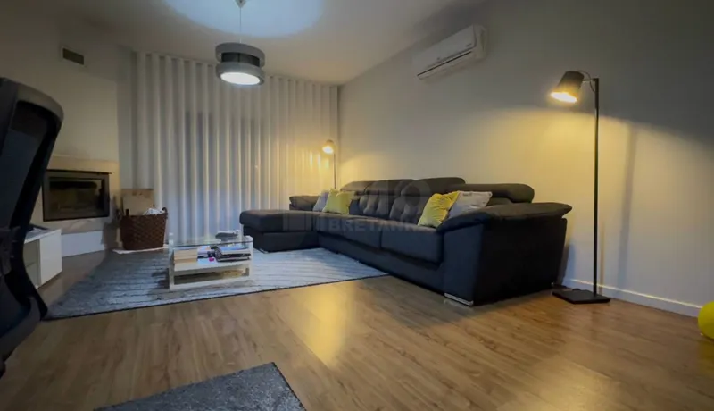 Semi-detached house T3 DUPLEX