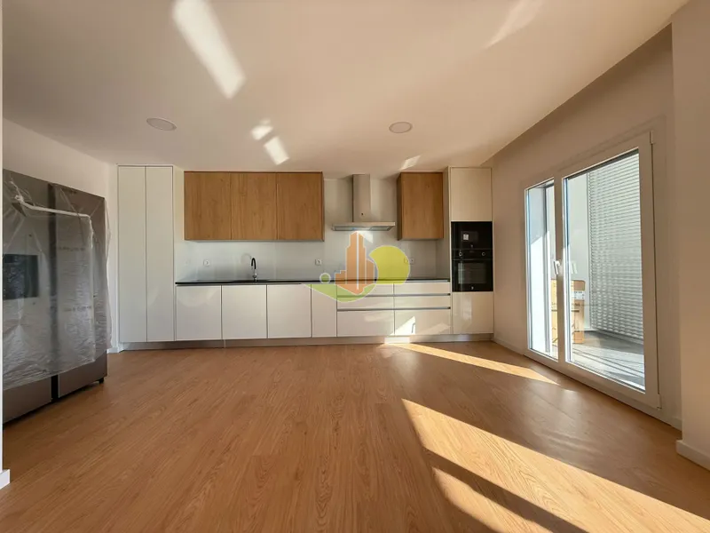 3 Dormitorios con Garaje Doble ¡Nuevo!