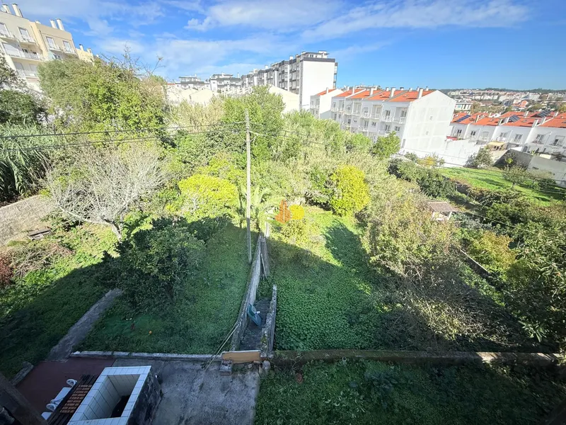 Vivienda aislada situada en una parcela de 1220 m².