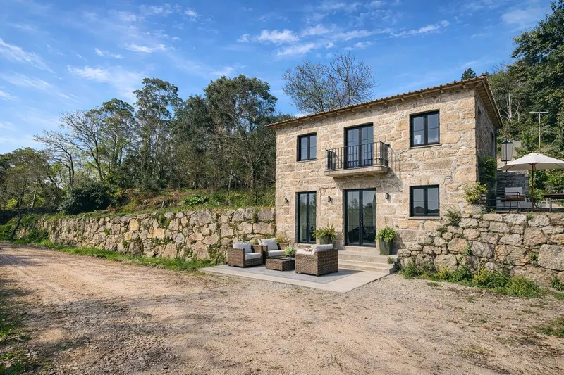 Moradia para Restaurar T2