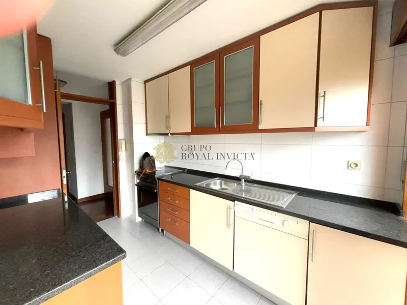 Appartement 5 Chambre(s)