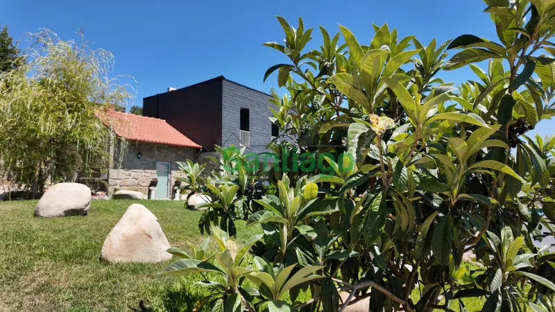 kleiner Landbesitz 4 Schlafzimmer