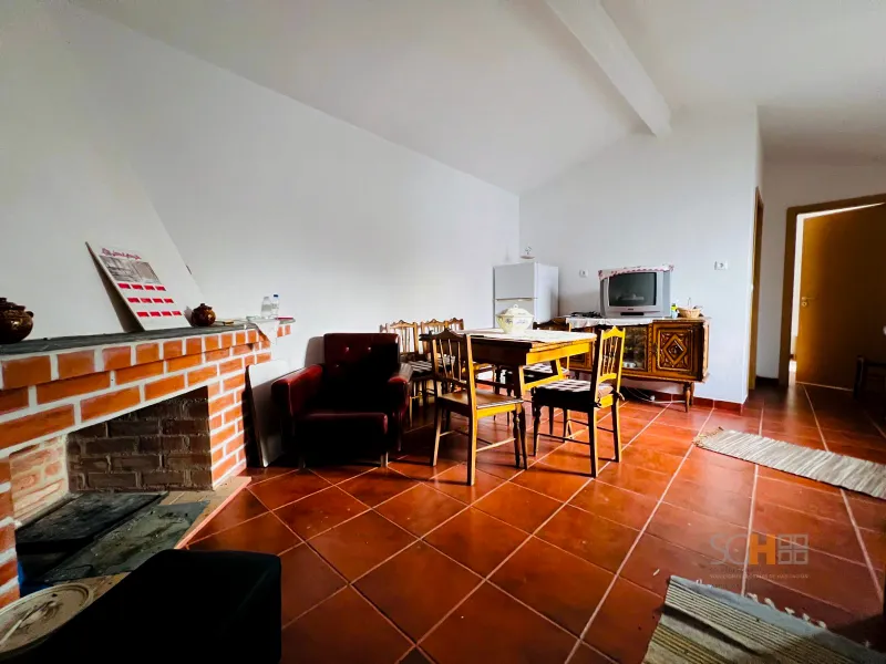 Sale Restored schist house, Junceira