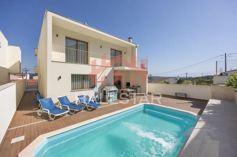 Haus 4+1/2 Schlafzimmer