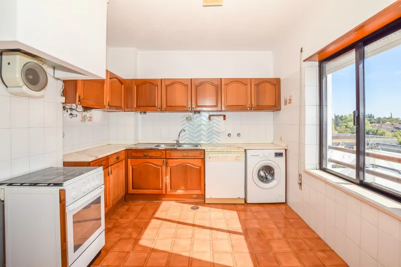 Apartamento T2 no centro de Torres Novas para Arrendamento