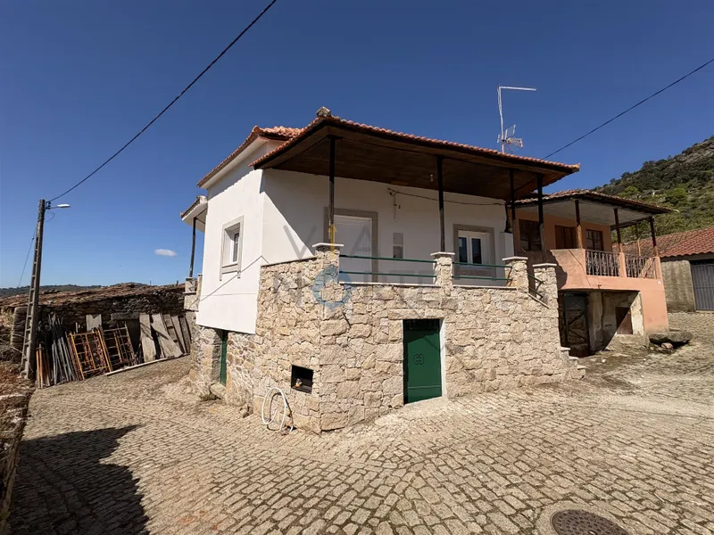 Maison à Restaurer 2 Chambre(s)+1