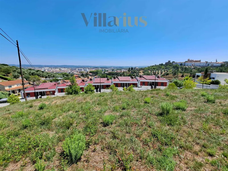 Lote para moradia unifamiliar em Tomar