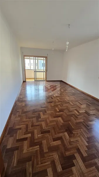 APARTAMENTO T3 NO CENTRO DA PÓVOA DE VARZIM