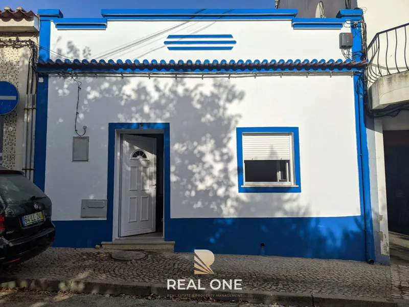 Moradia T2  remodelada em Algoz