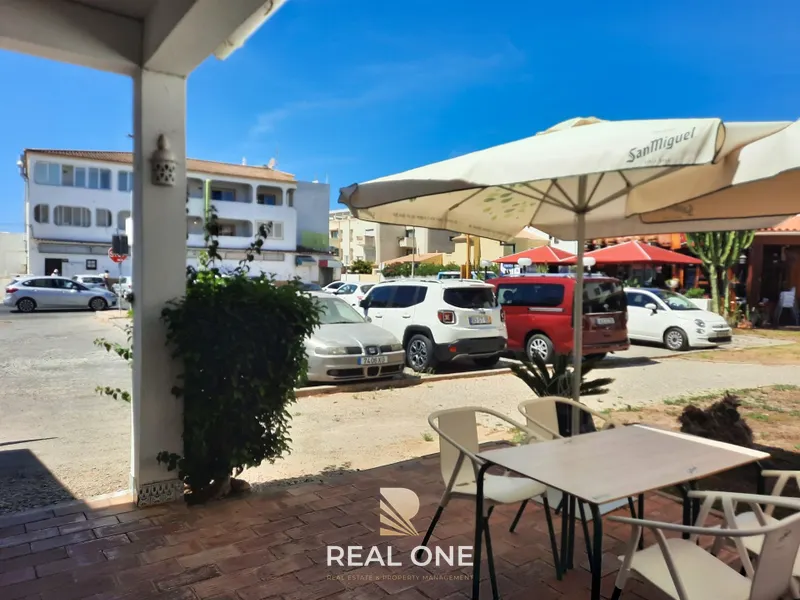 Oportunidade - Restaurante à Venda em Santa Eulália.