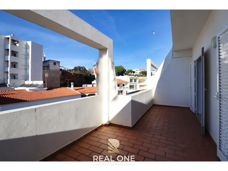 Apartamento em Olhos de Agua a poucos metros da praia