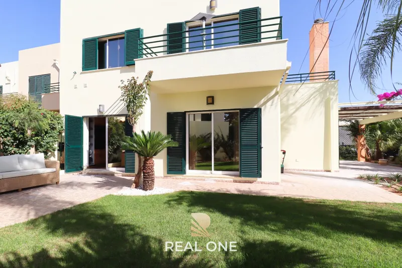 Moradia V2 + 1  Vista Mar em Vila de Pêra