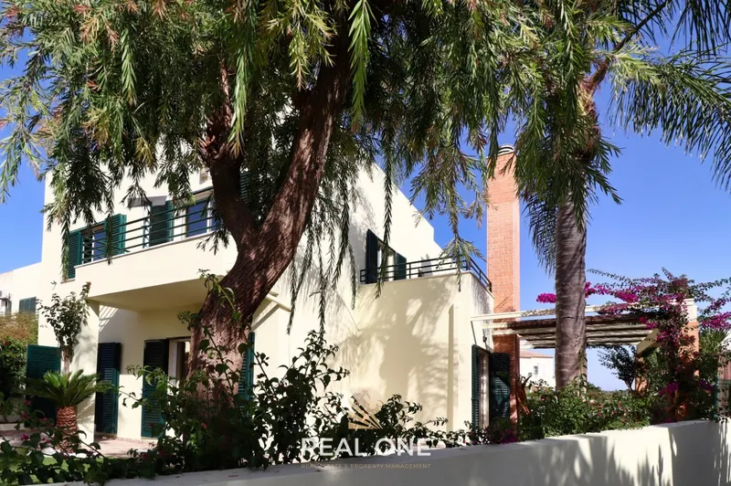 Moradia V2 + 1  Vista Mar em Vila de Pêra