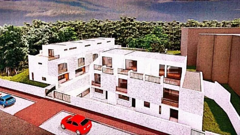 Terreno Urbano com 3.800 m² | El Corte Inglés, Mafamude, Vila Nova De Gaia