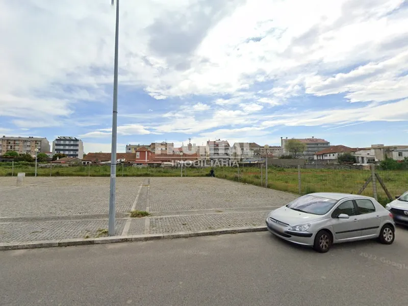 Terreno Const. Altura à Areosa